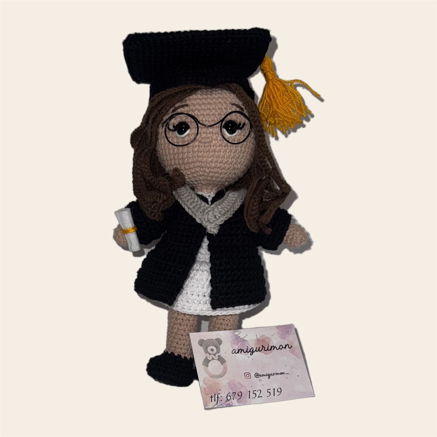 Muñecos graduados amigurumi personalizados con birrete